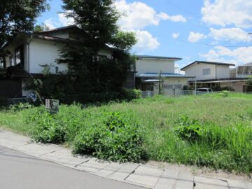 前面道路から撮影（2024年7月） (地図)