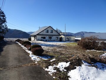 前面道路北側から撮影（2022年12月）