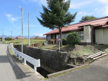 西側から物件を撮影（2023年10月）