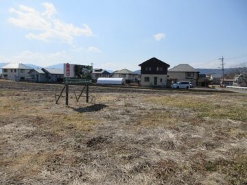 物件から西方向を撮影(2025年3月）