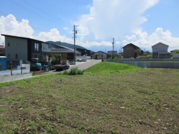 物件から八ヶ岳の見える東方向を撮影（2025年7月）