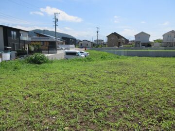 物件から八ヶ岳の見える東方向を撮影（2025年8月）