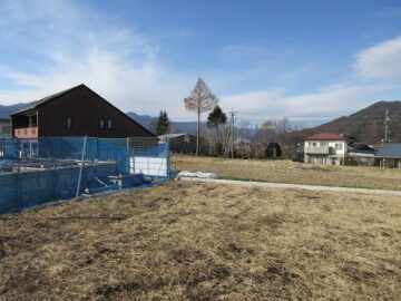 物件から西方向を撮影(2025年12月）