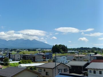 2Fから東方向を撮影（八ヶ岳の眺望あり）