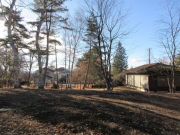 物件西方向を撮影(2025年12月）