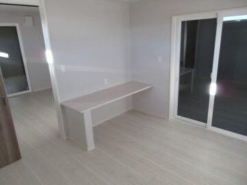 南東側７帖洋室