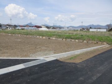 前面道路南西側から撮影(2026年4月）