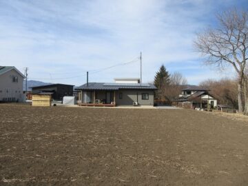 物件西方向を撮影（2026年2月）